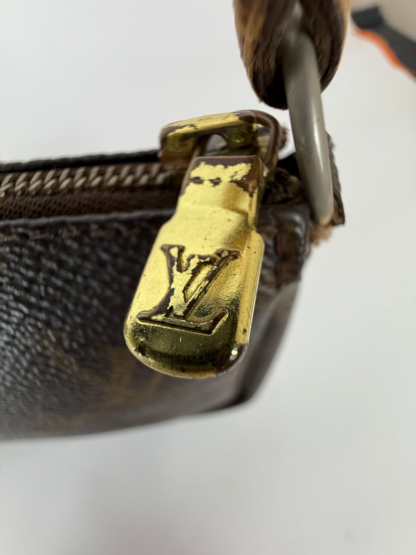 Louis Vuitton Monogram Pochette