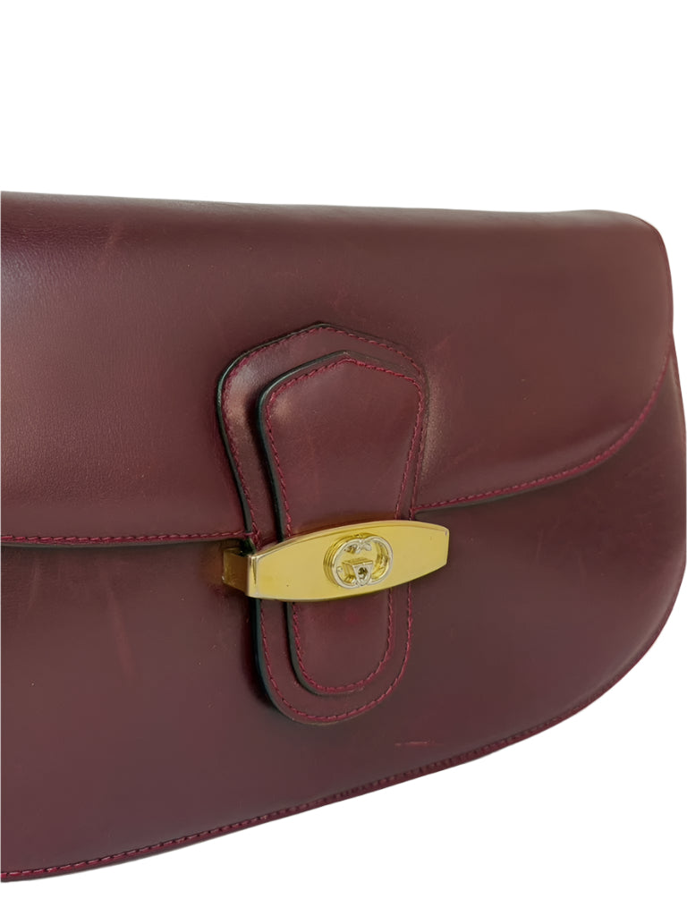 Gucci Vintage Clutch in Bordeaux