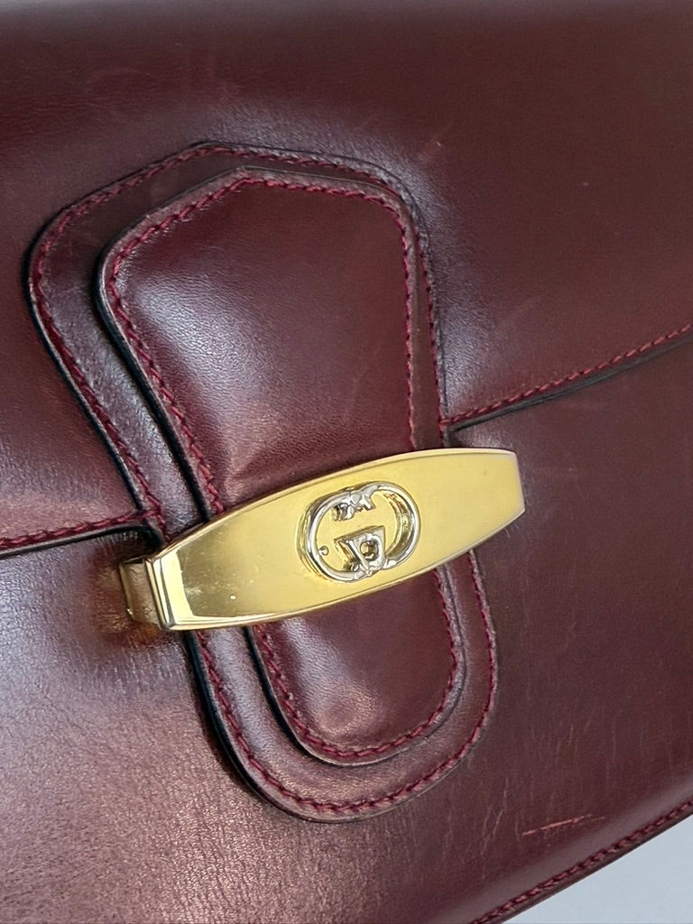 Gucci Vintage Clutch in Bordeaux