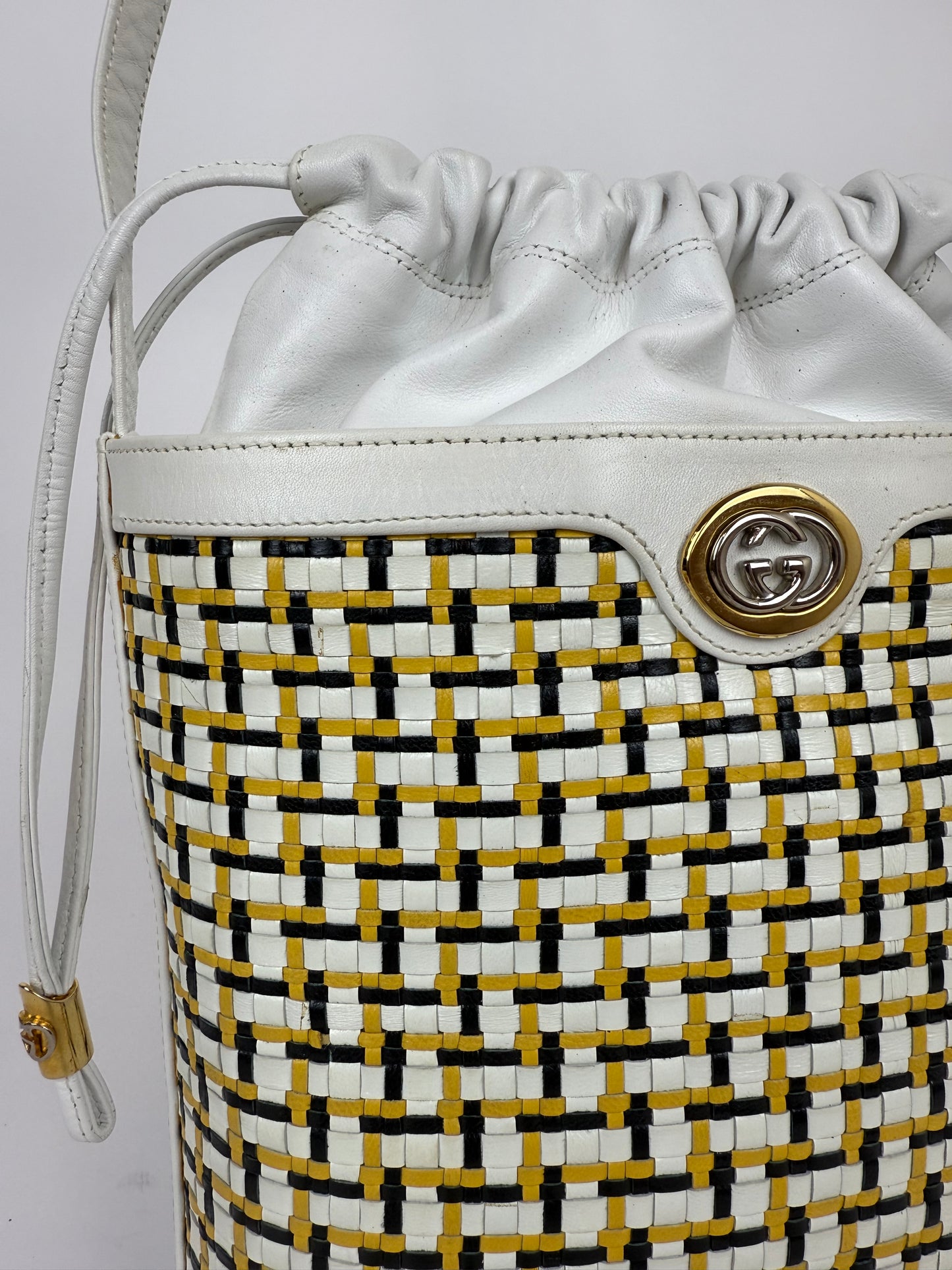Gucci Drawstring shoulder bag