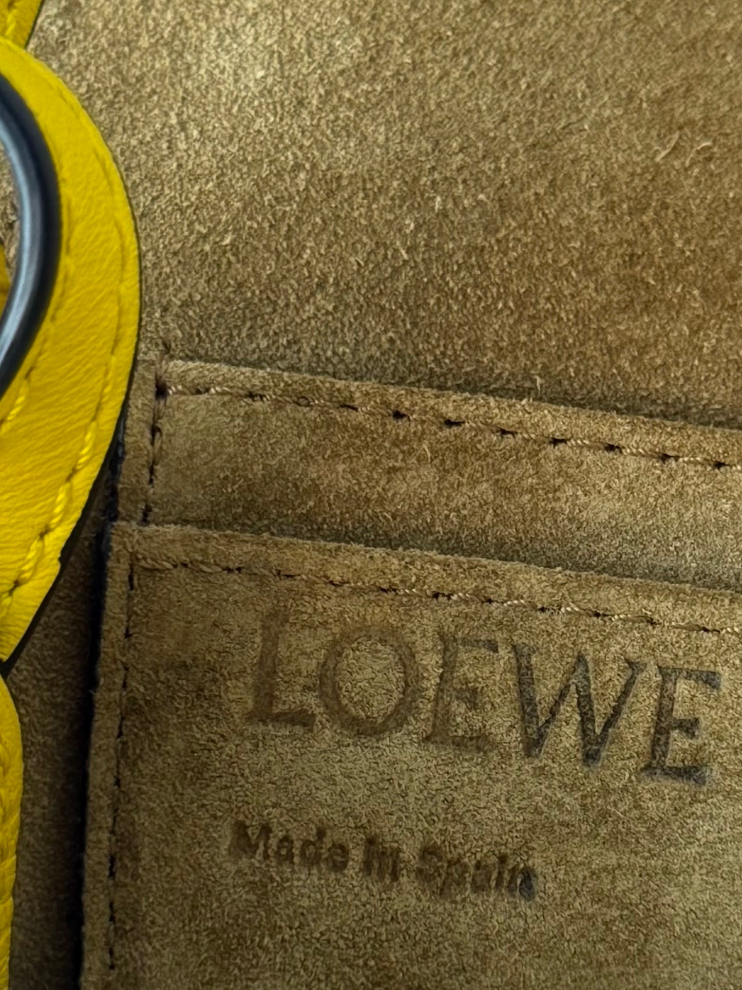 Loewe Mini Gate