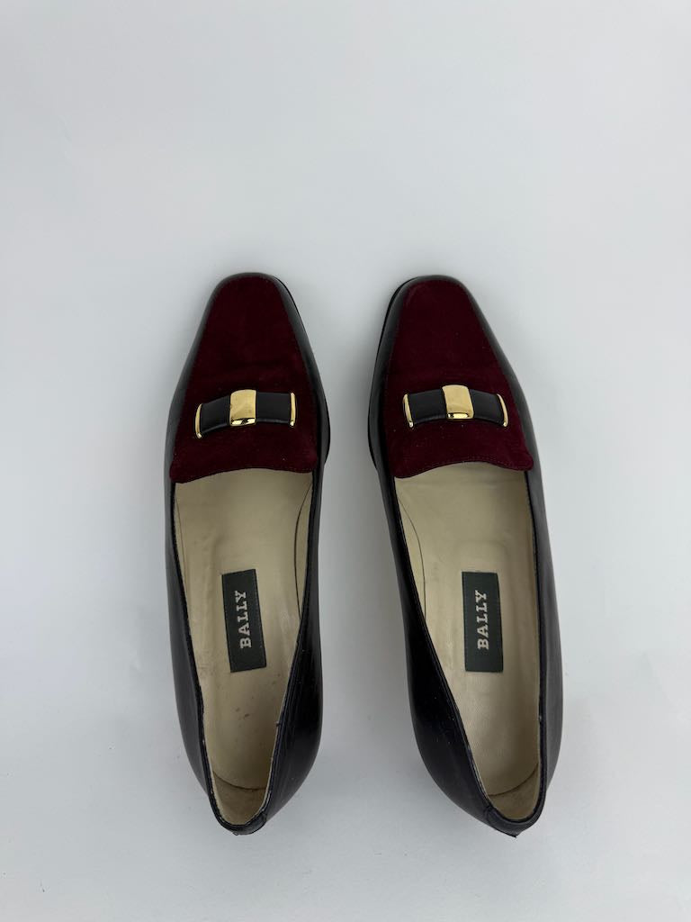Bally suede top loafers - size 37.5