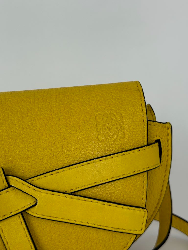 Loewe Mini Gate