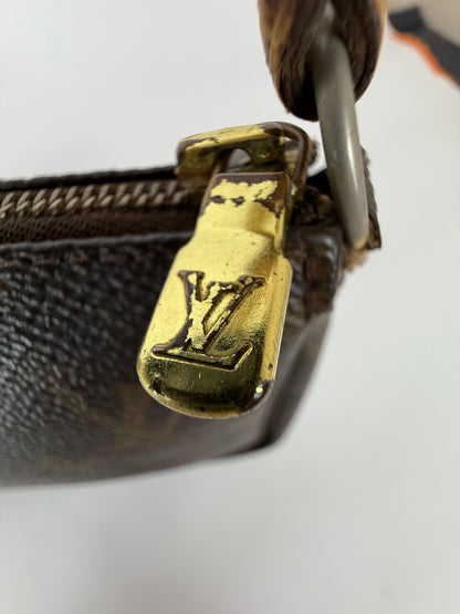 Louis Vuitton Monogram Pochette