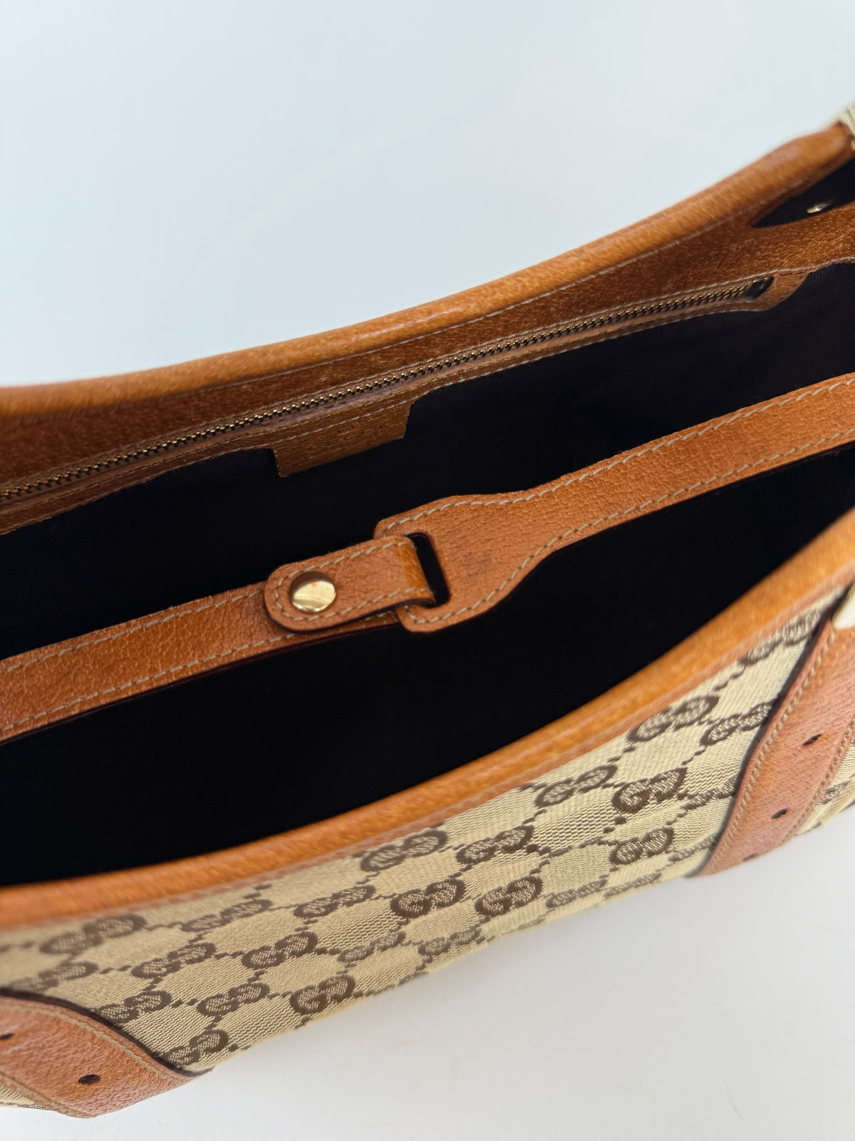 Gucci Glam Buckle schoudertas