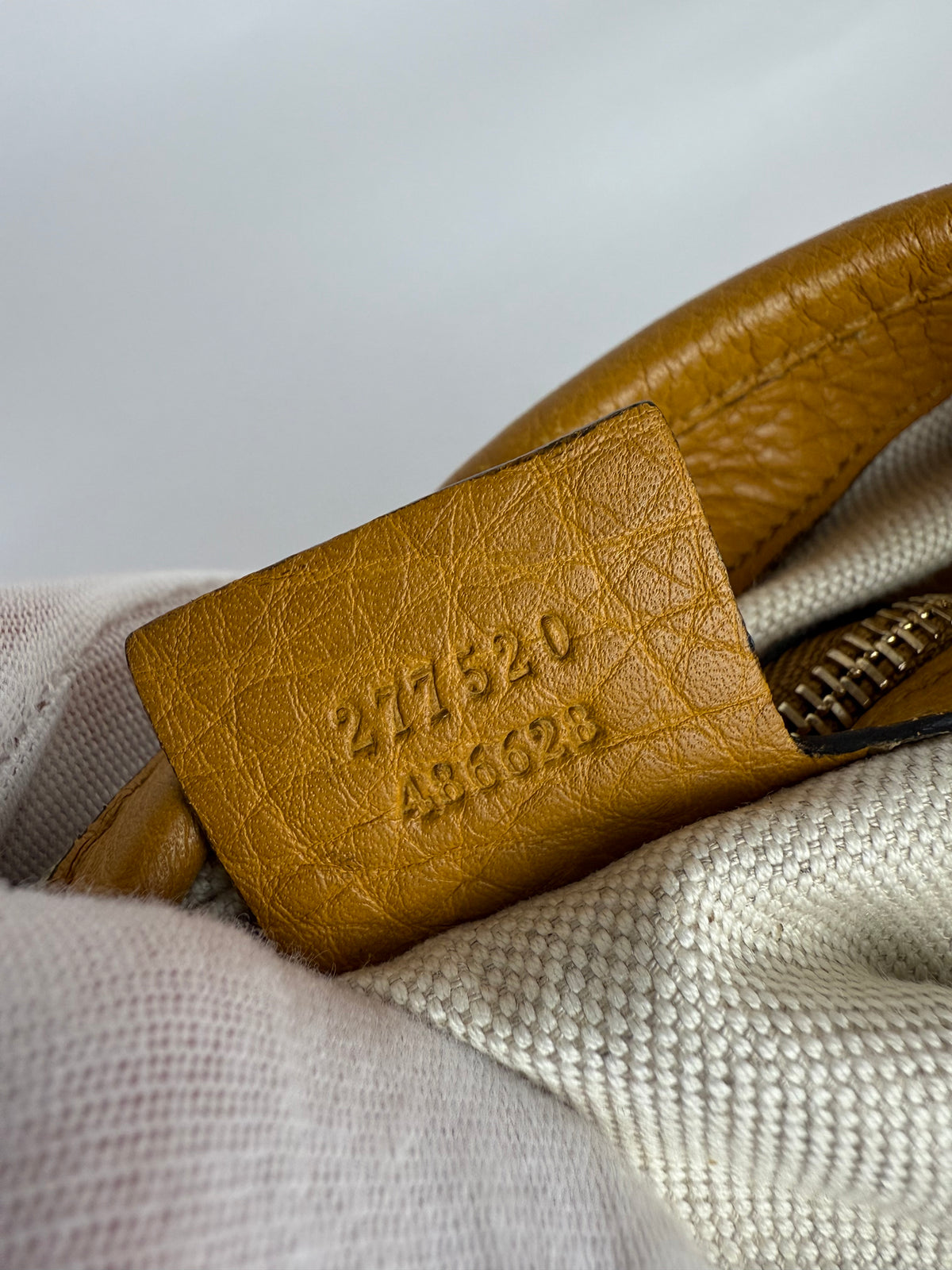 Gucci Jackie