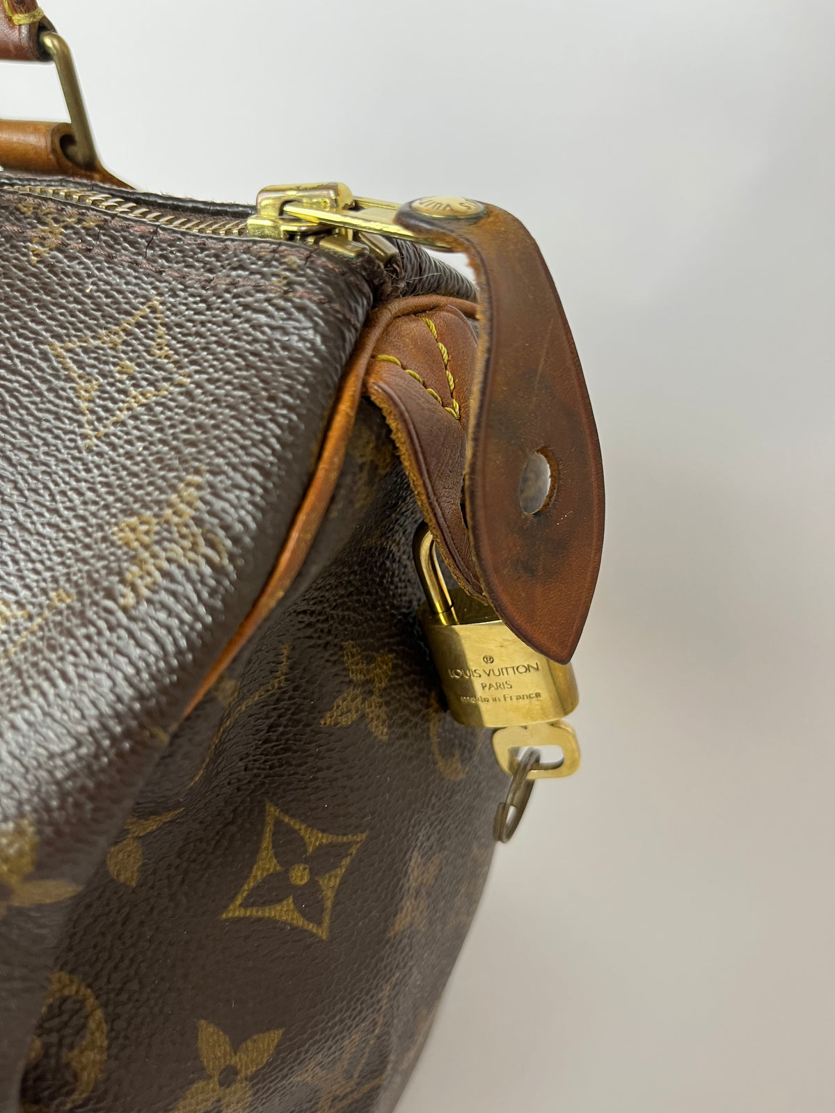 Louis Vuitton Speedy 30