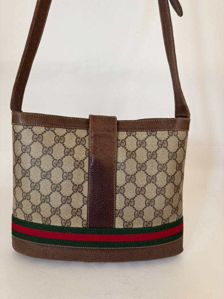 Gucci GG Supreme Sherry Line Shoulder Bag