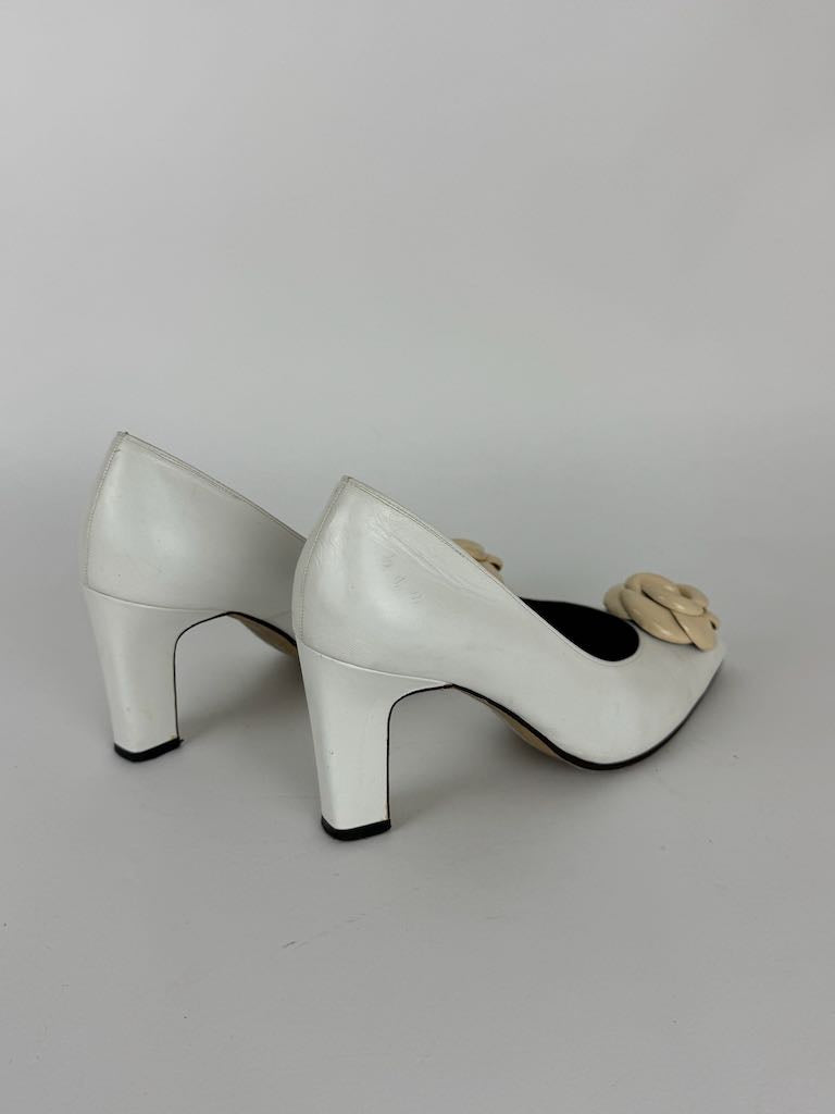 Balenciaga white heels - size 35