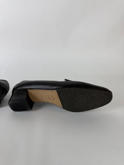 Bally suede top loafers - size 37.5