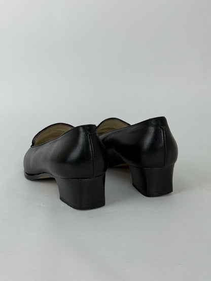 Bally suede top loafers - size 37.5