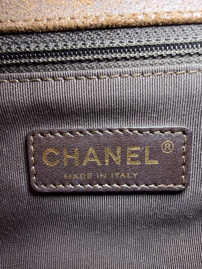 Chanel Boy Bag Large in burgundy and suede
