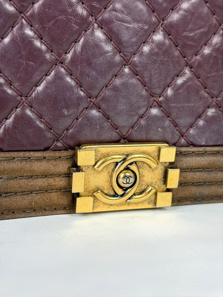 Chanel Boy Bag Large in burgundy and suede