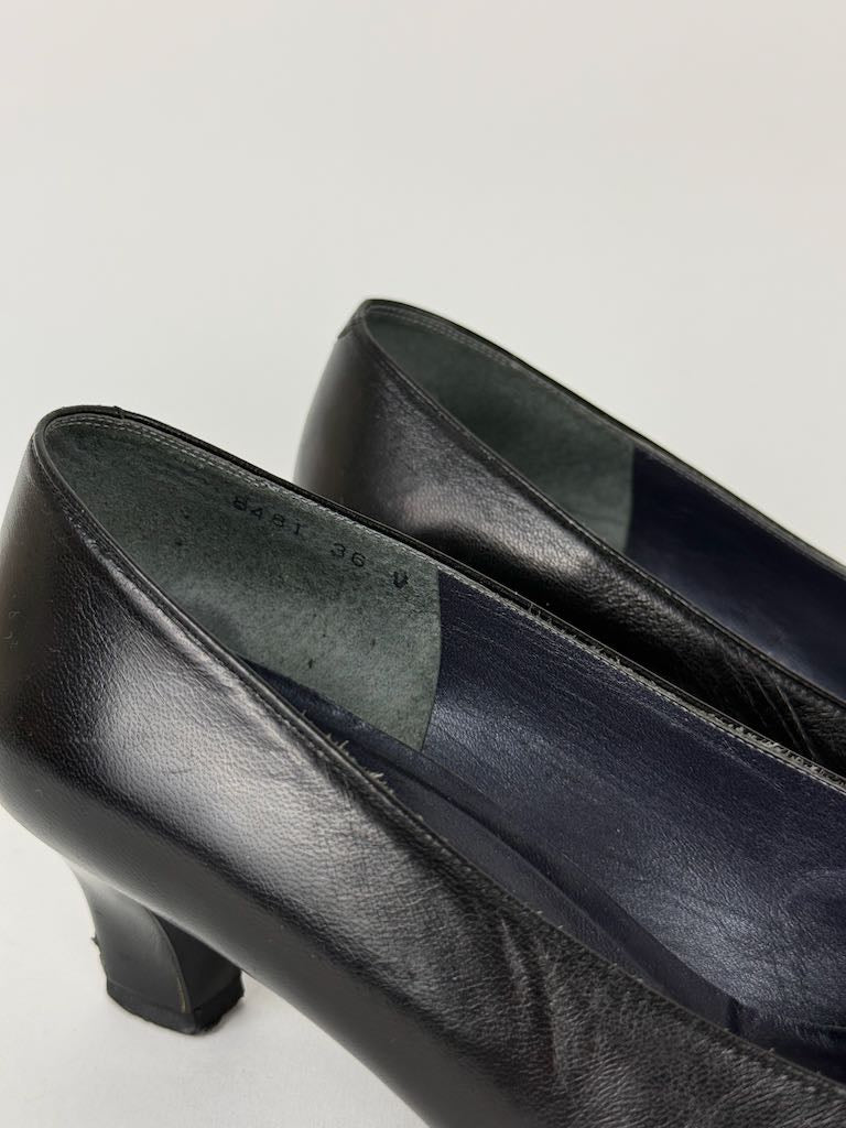 Miss Chloé black heels - size 36