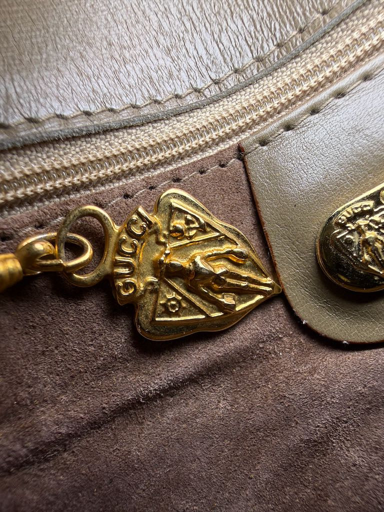 Gucci Interlocking GG Crossbody Bag in khaki