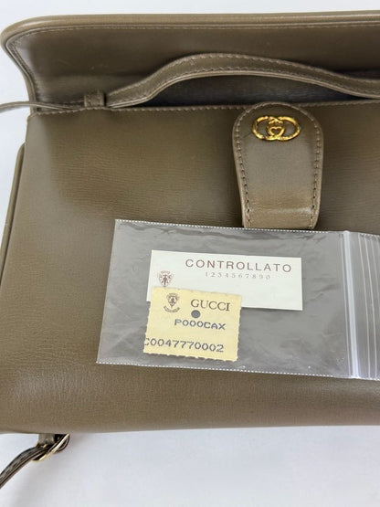 Gucci Interlocking GG Crossbody Bag in khaki