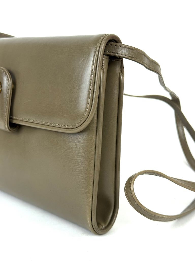 Gucci Interlocking GG Crossbody Bag in khaki