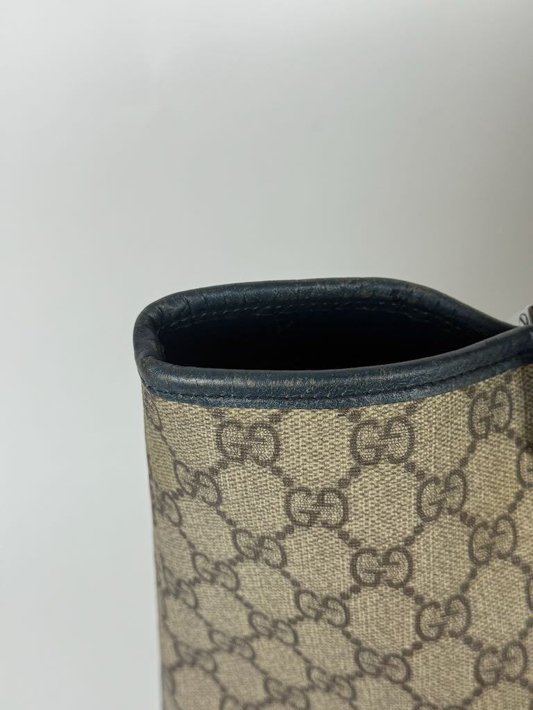 Gucci GG Supreme Tote Bag