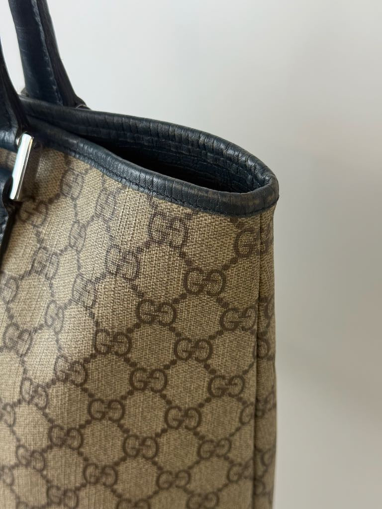 Gucci GG Supreme Tote Bag