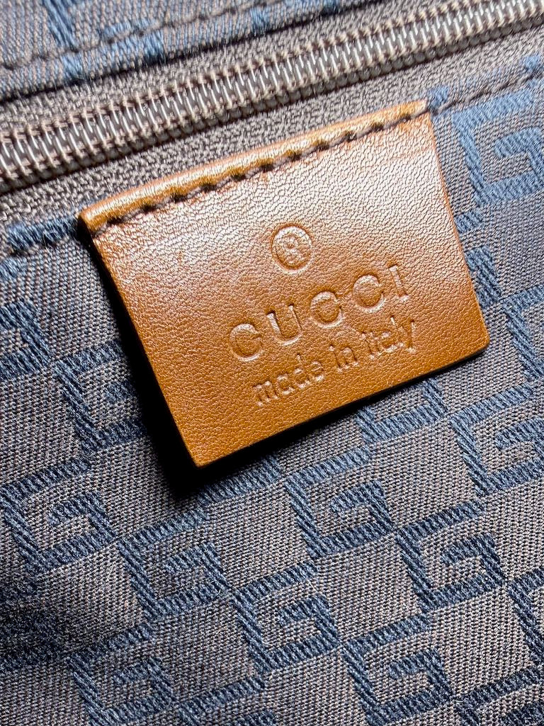 Gucci Jackie in brown suede