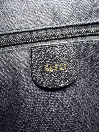 Gucci Bamboo Shoulder Bag in suede