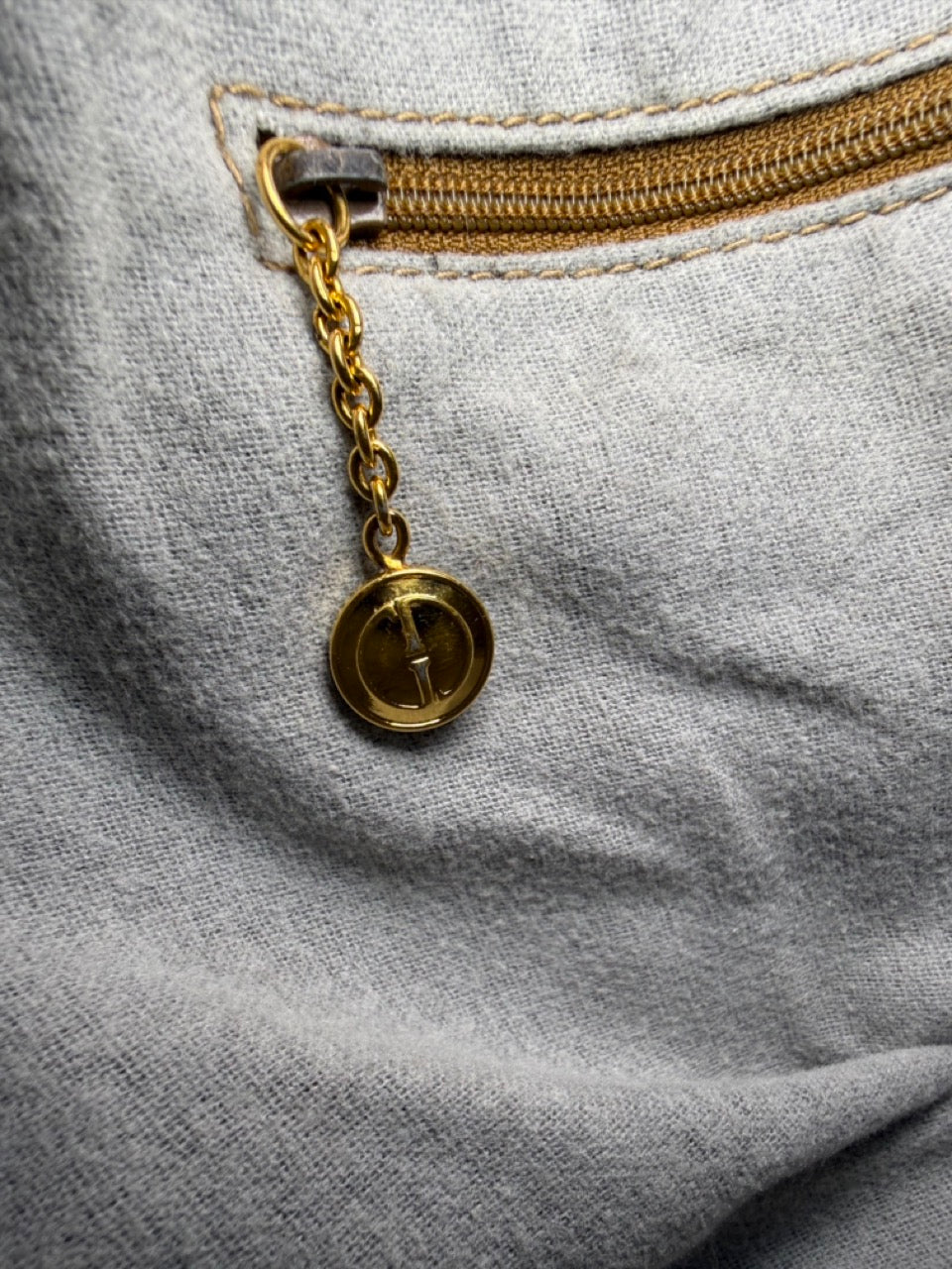 Vintage Gucci Leather Handbag with Bamboo Handle