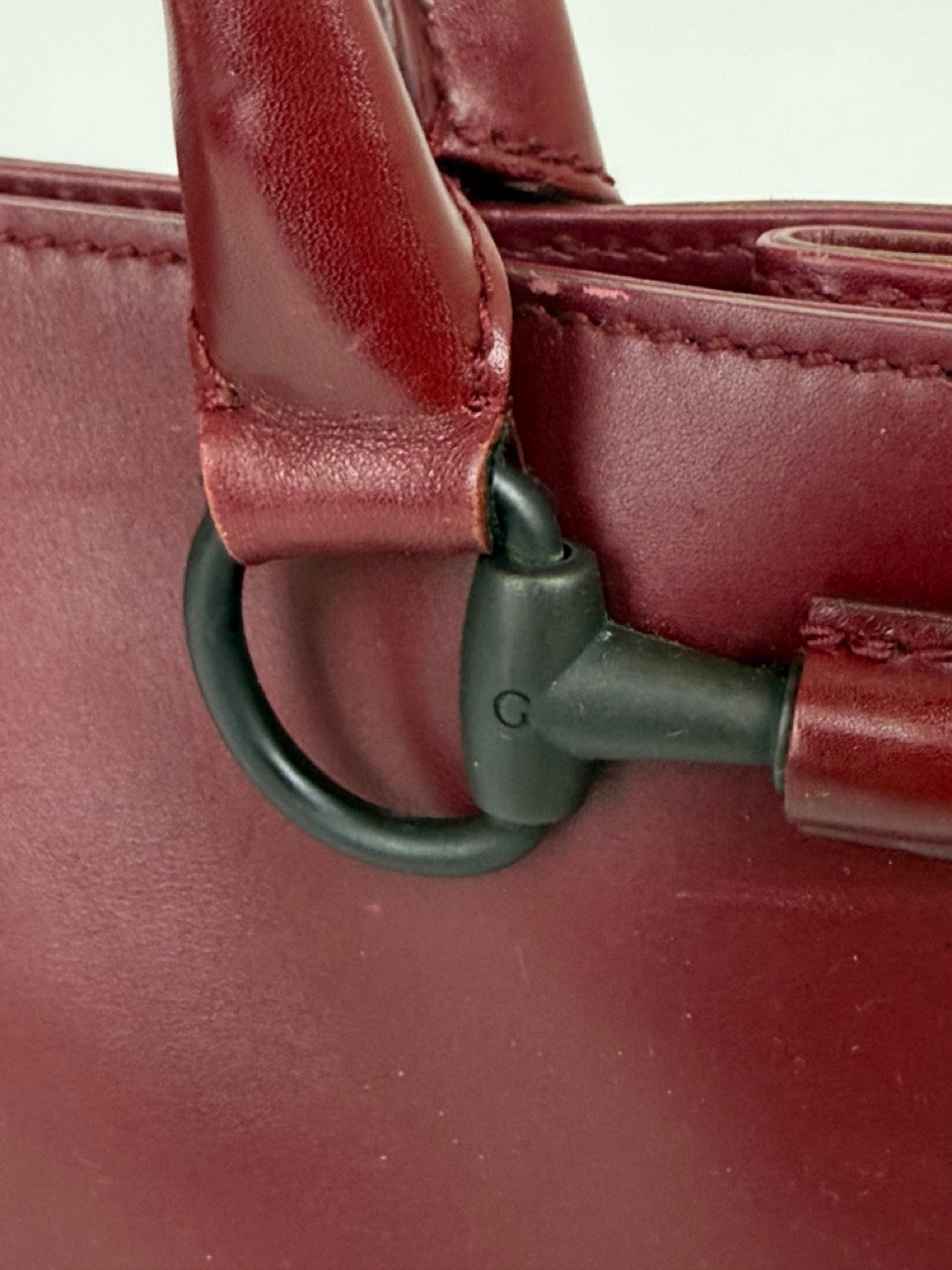 Gucci Shoulder Bag in Burgundy with Horsebit Hardware