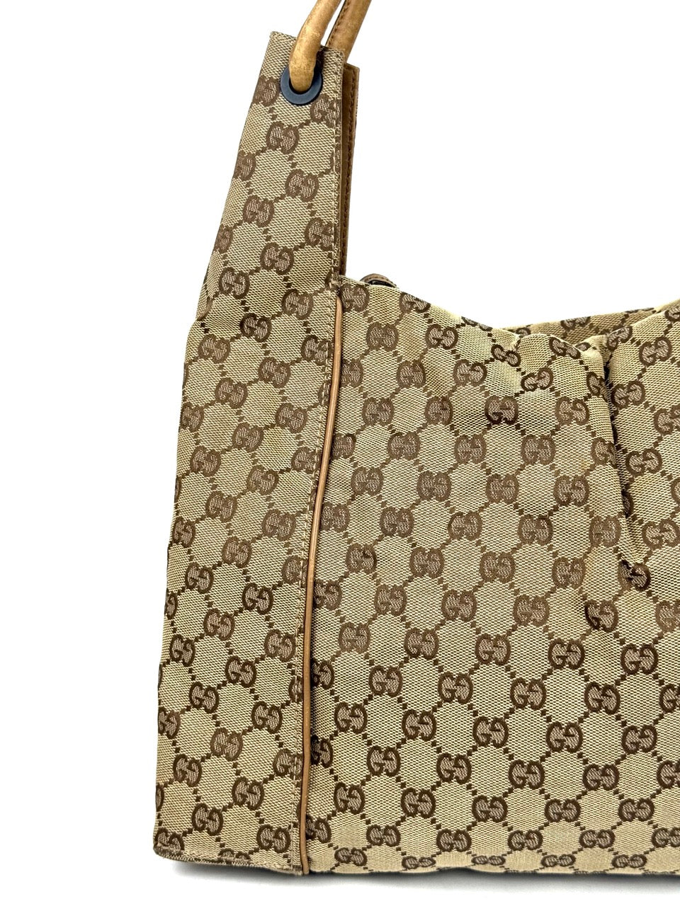 Gucci Large Shoulder bag in GG Canvas