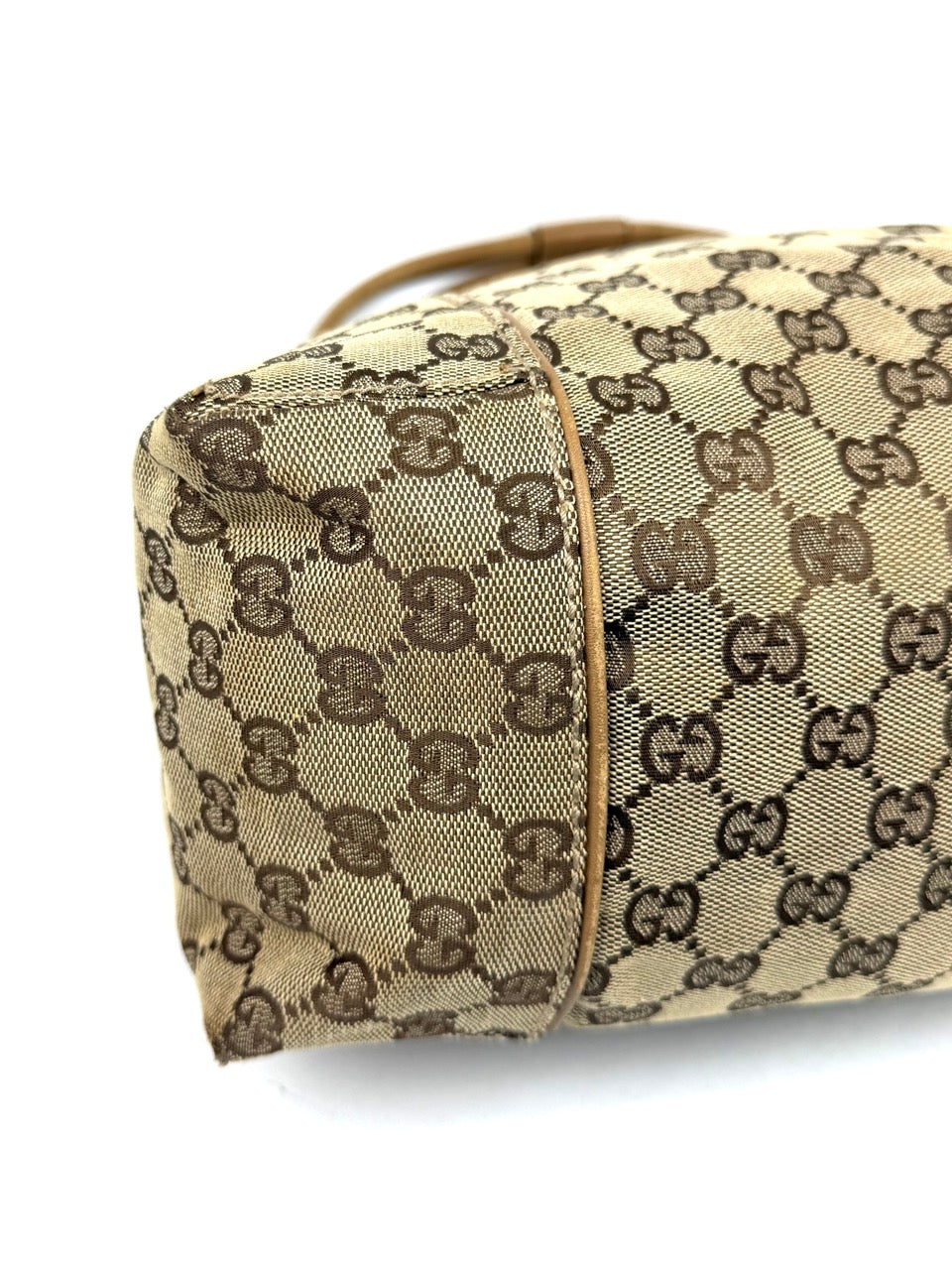 Gucci Large Shoulder bag in GG Canvas