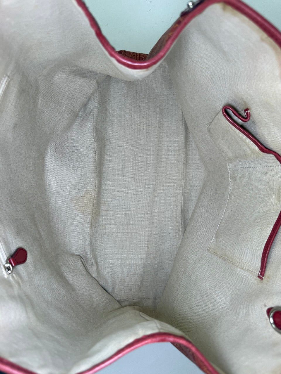 Celine Carriage Motif Tote Bag in red – photo 15