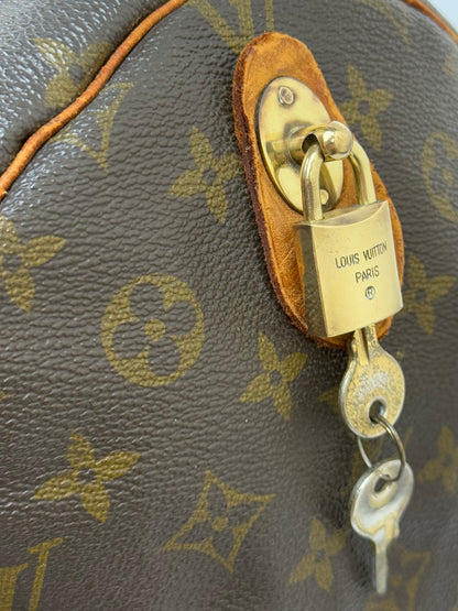Louis Vuitton Monogram Keepall 50