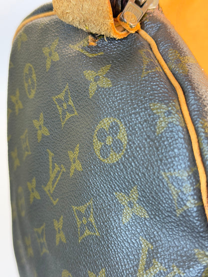Louis Vuitton Monogram Keepall 50