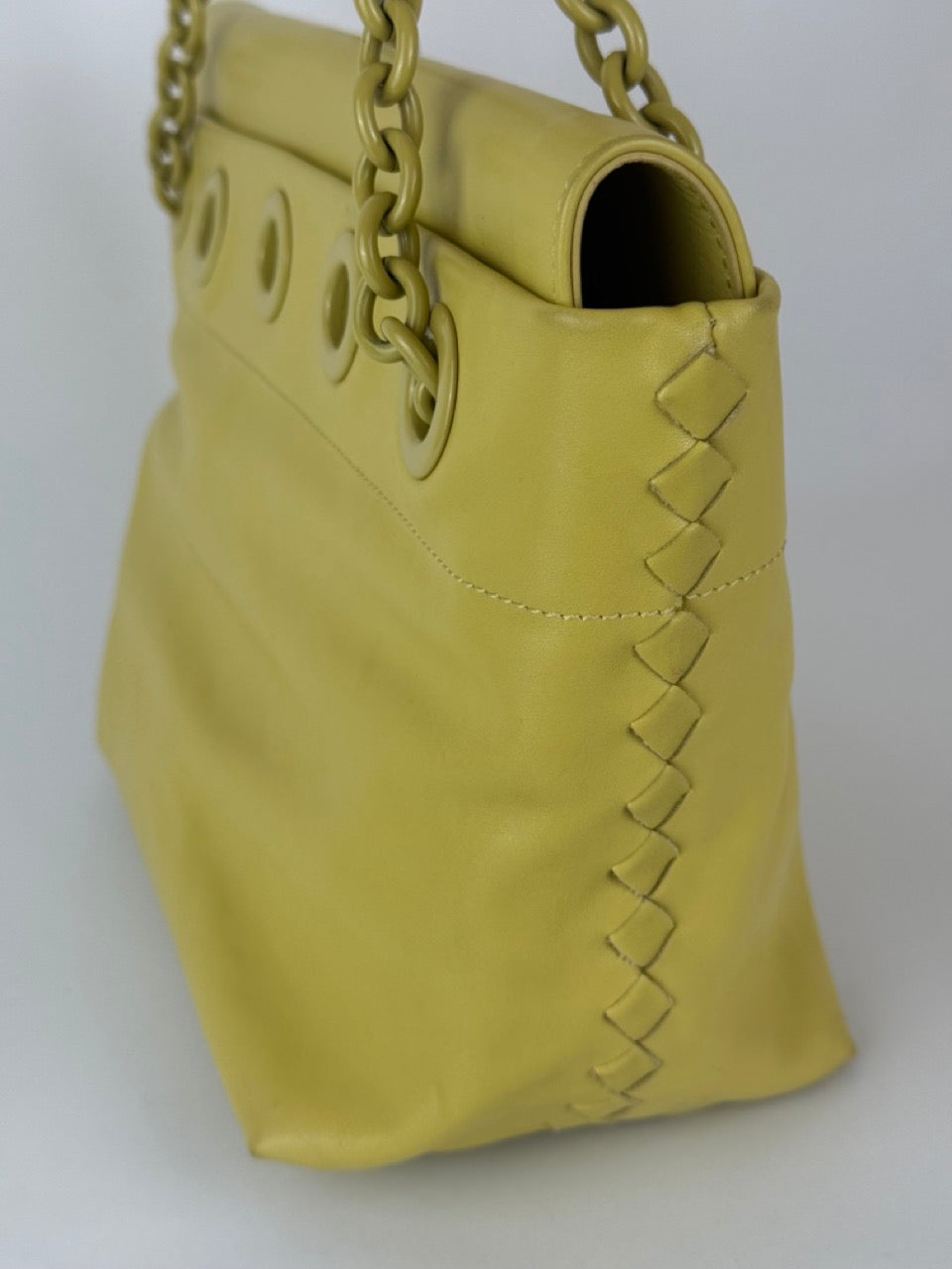 Bottega Veneta handbag in yellow leather