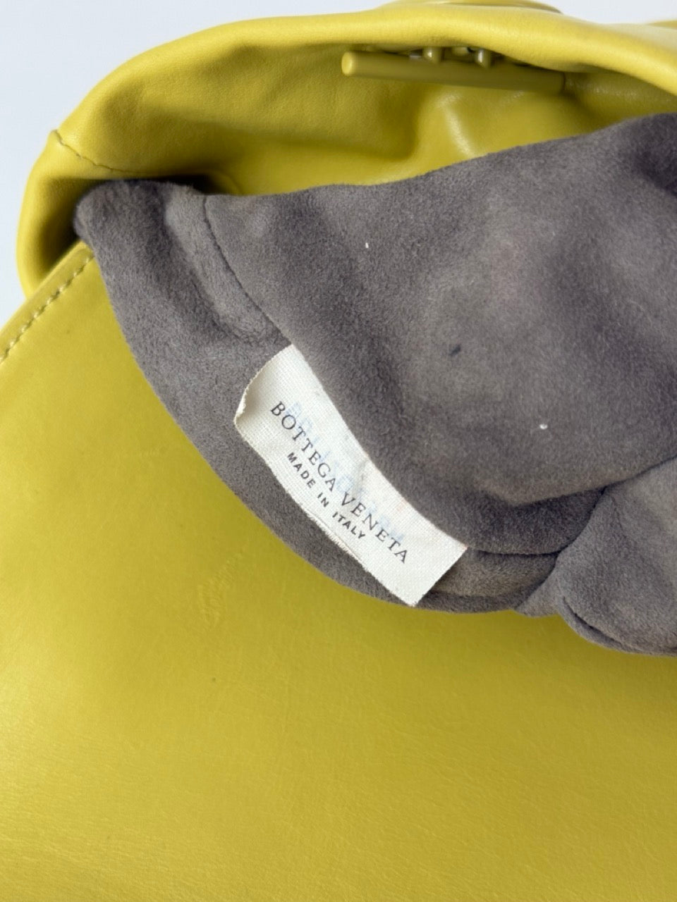 Bottega Veneta handbag in yellow leather