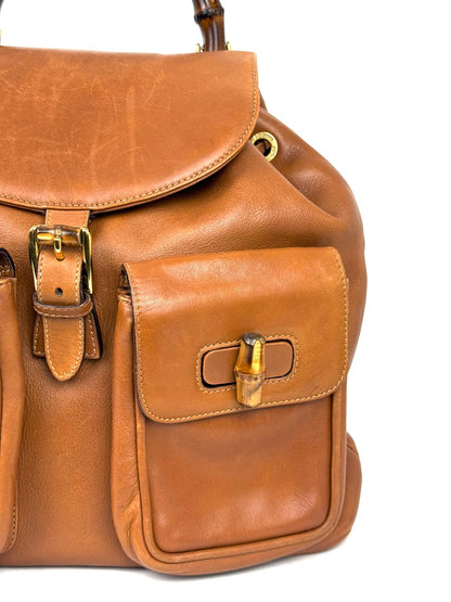 Vintage Gucci Bamboo Backpack in brown leather – photo 3