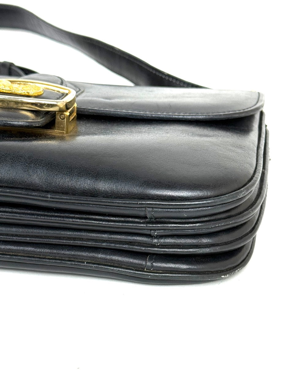 Vintage Celine Horse Carriage Shoulder Bag in black leather – photo 11