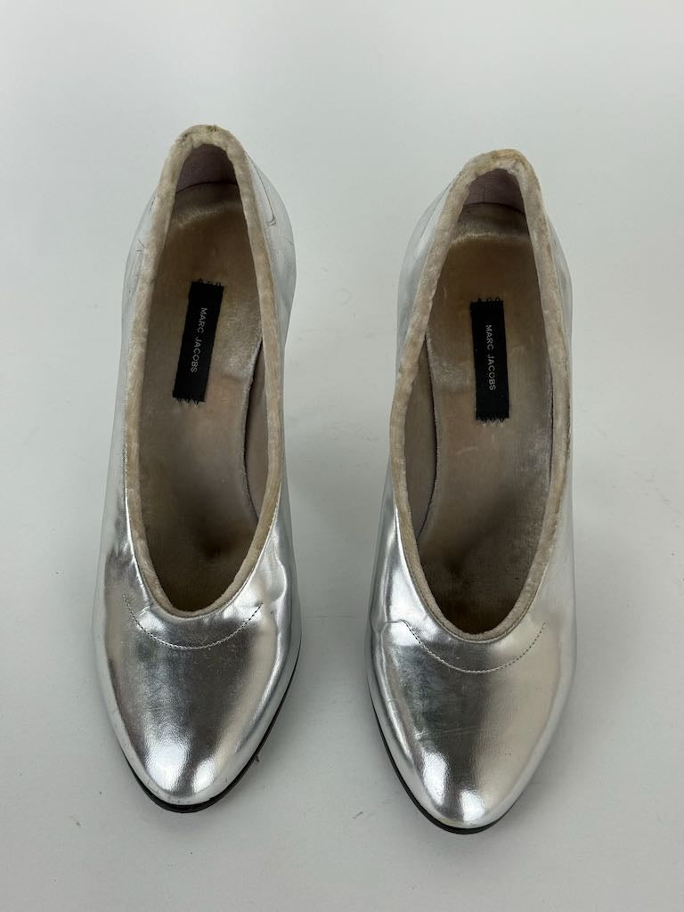 Marc Jacobs Silver Leather Block Heel Pumps - size 36.5