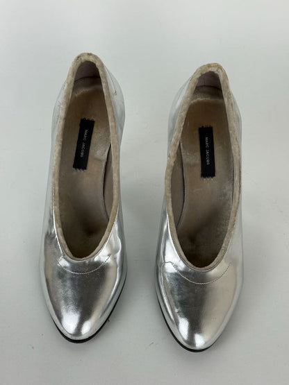 Marc Jacobs Silver Leather Block Heel Pumps - size 36.5