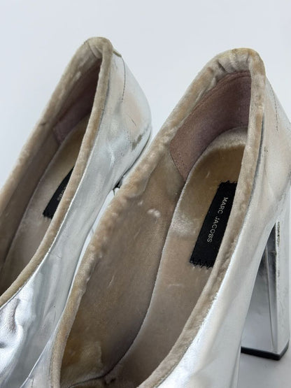 Marc Jacobs Silver Leather Block Heel Pumps - size 36.5