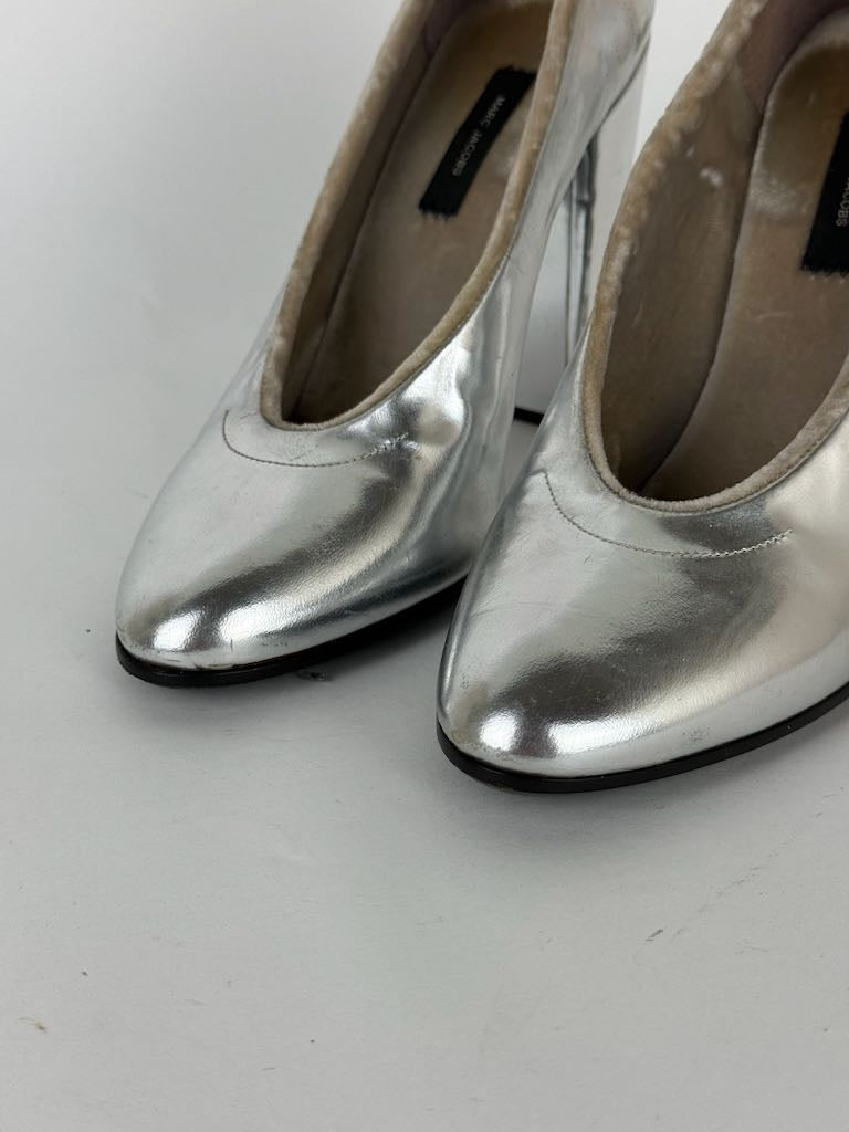 Marc Jacobs Silver Leather Block Heel Pumps - size 36.5