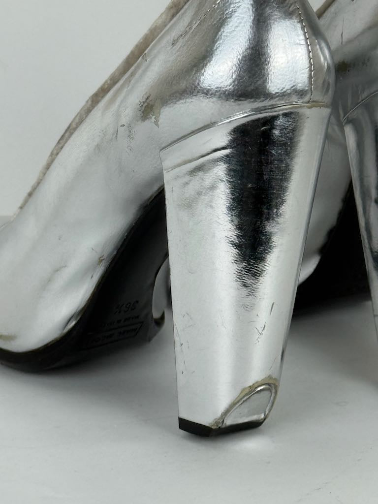 Marc Jacobs Silver Leather Block Heel Pumps - size 36.5